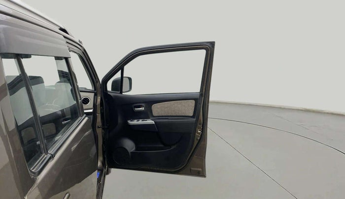 2013 Maruti Wagon R 1.0 VXI, Petrol, Manual, 72,446 km, RHS Front Door