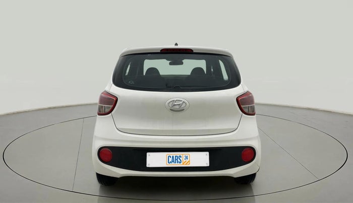 2018 Hyundai Grand i10 MAGNA 1.2 KAPPA VTVT, Petrol, Manual, 52,195 km, Back/Rear