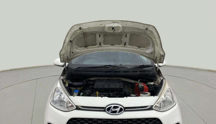 2018 Hyundai Grand i10 MAGNA 1.2 KAPPA VTVT, Petrol, Manual, 52,195 km, Open Bonet