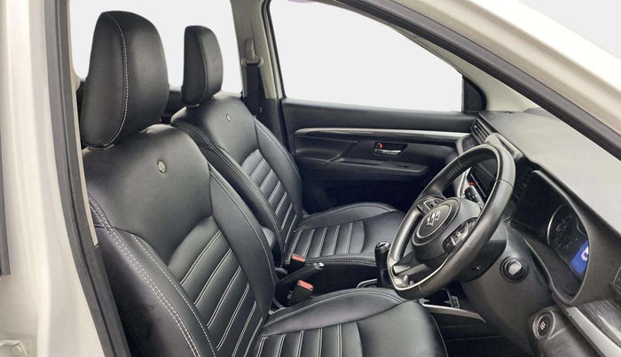 2019 Maruti XL6 ALPHA MT, Petrol, Manual, 91,326 km, Right Side Front Door Cabin