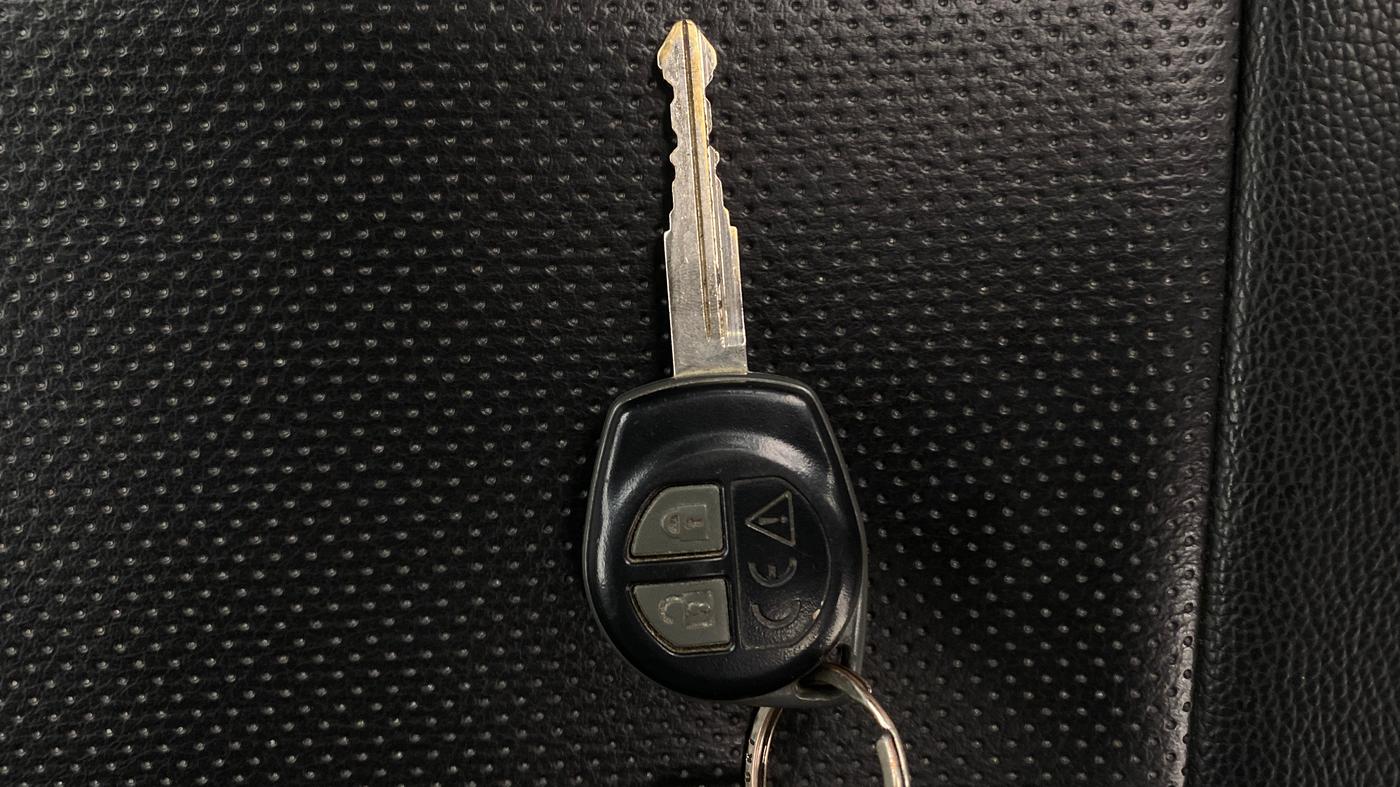 2019 Maruti S PRESSO VXI (O) AMT, Petrol, Automatic, 81,273 km, Key Close Up