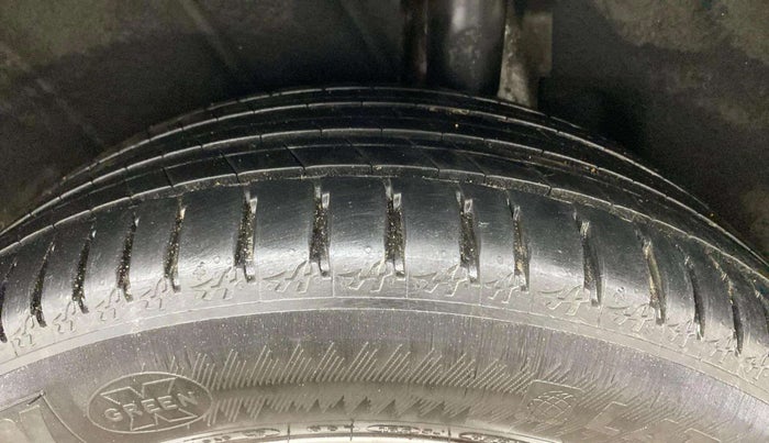 2018 Volkswagen TIGUAN HIGHLINE TDI AT, Diesel, Automatic, 67,928 km, Left Rear Tyre Tread