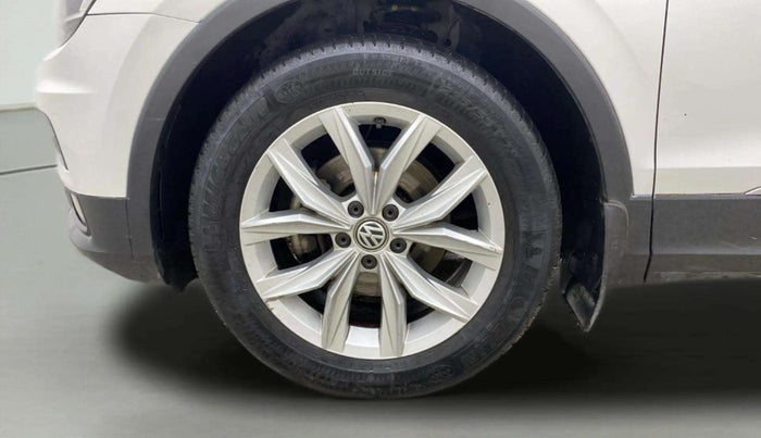 2018 Volkswagen TIGUAN HIGHLINE TDI AT, Diesel, Automatic, 67,928 km, Left Front Wheel