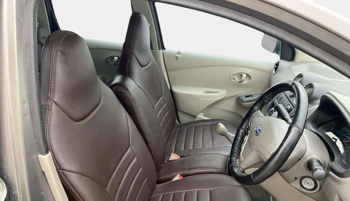 2015 Datsun Go T, Petrol, Manual, 82,790 km, Right Side Front Door Cabin
