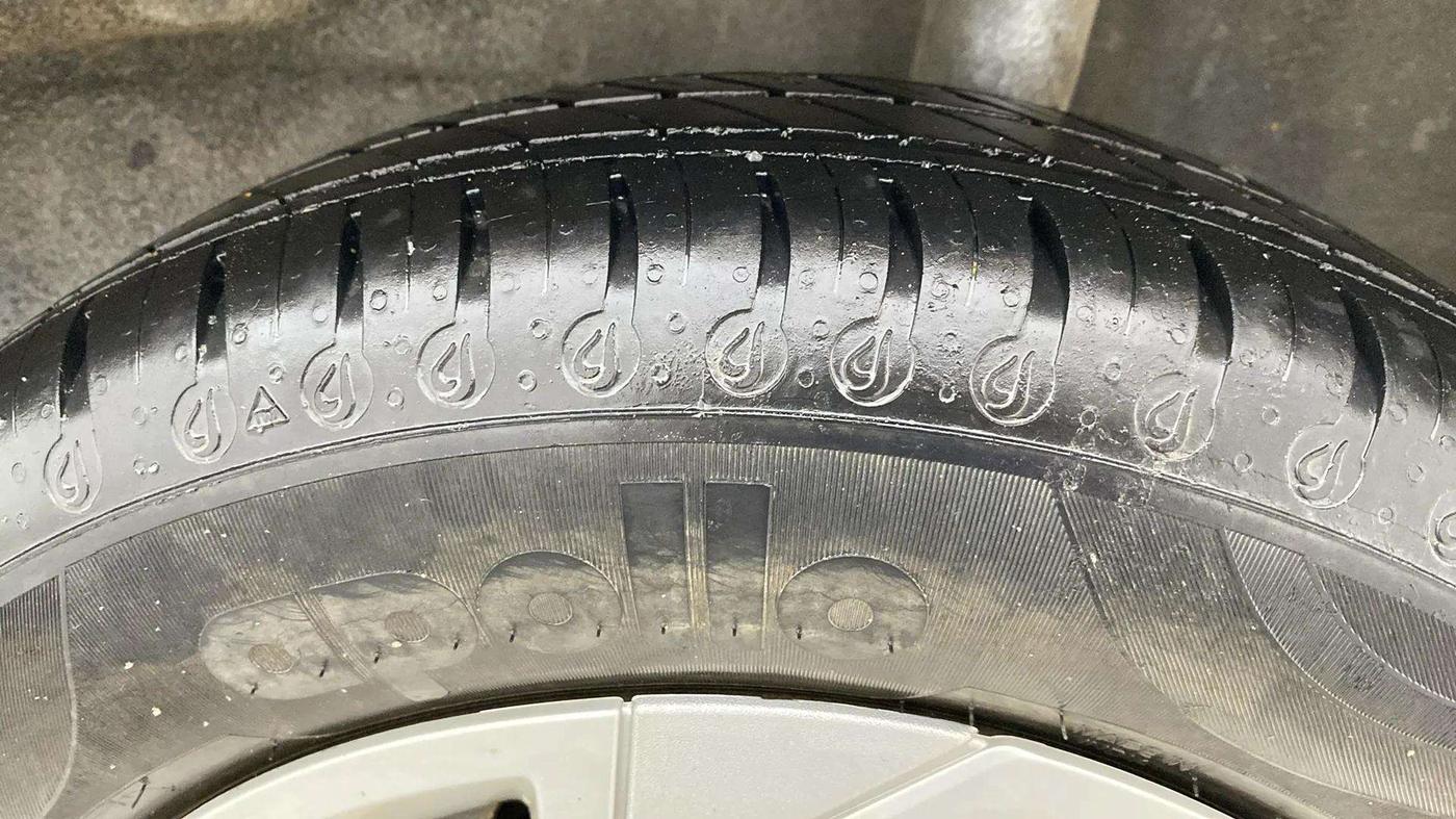 2020 Datsun Redi Go T, Petrol, Manual, 19,145 km, Left Rear Tyre Tread