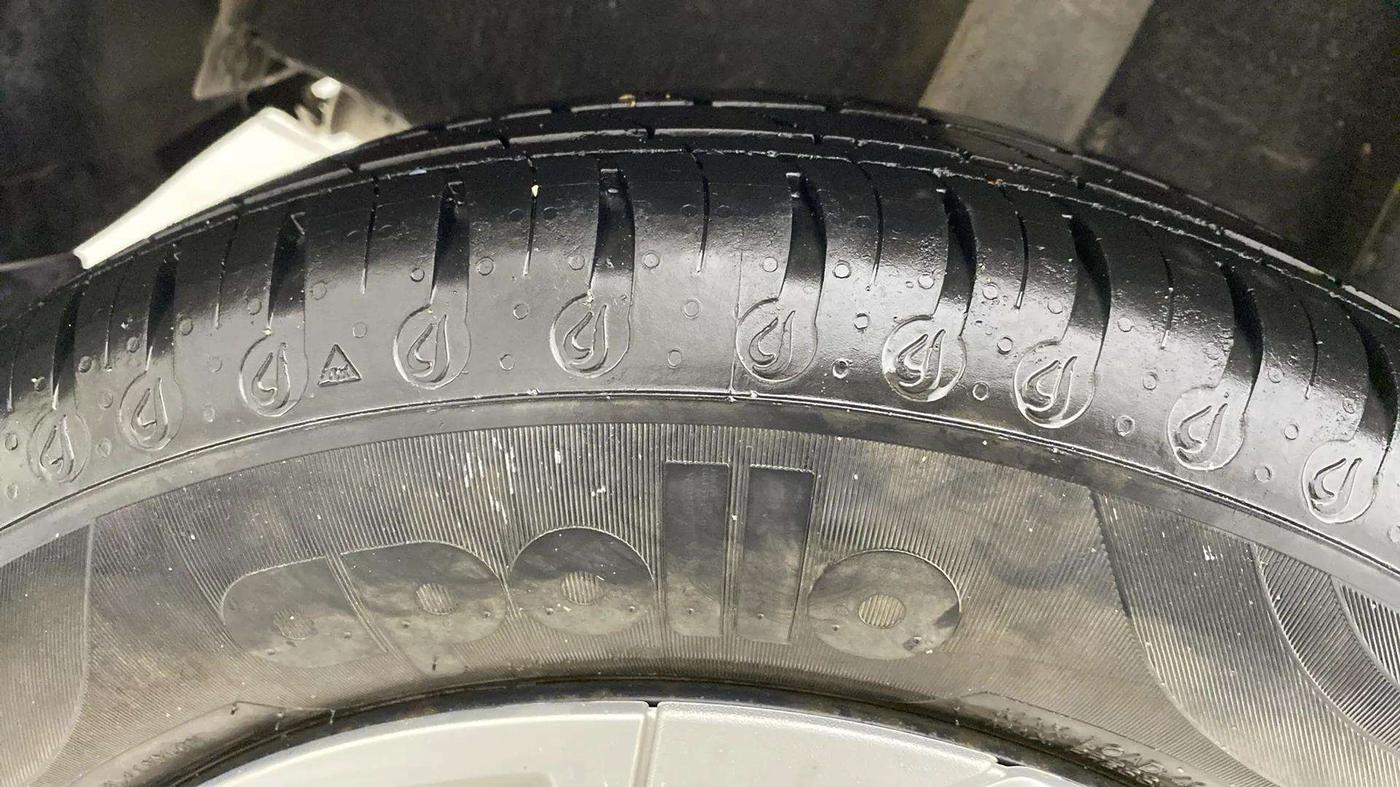 2020 Datsun Redi Go T, Petrol, Manual, 19,145 km, Right Rear Tyre Tread
