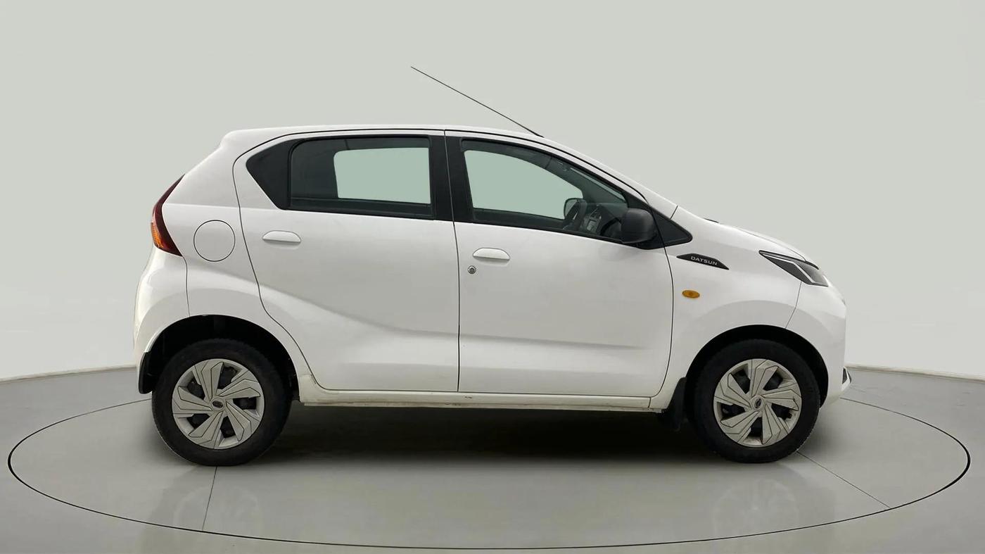 2020 Datsun Redi Go T, Petrol, Manual, 19,145 km, Right Side View