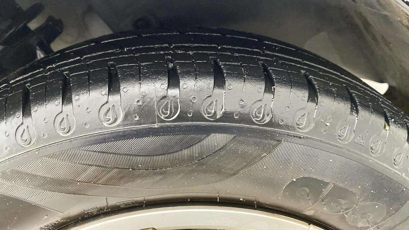 2020 Datsun Redi Go T, Petrol, Manual, 19,145 km, Right Front Tyre Tread