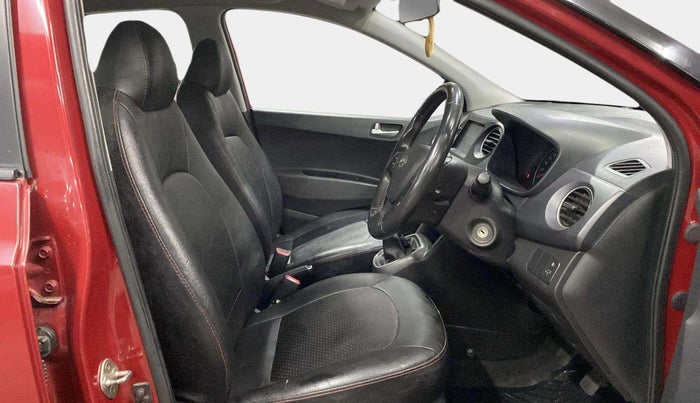 2018 Hyundai Grand i10 SPORTZ 1.2 KAPPA VTVT DUAL TONE, Petrol, Manual, 46,099 km, Right Side Front Door Cabin