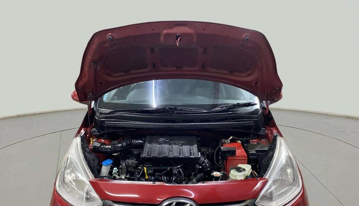 2018 Hyundai Grand i10 SPORTZ 1.2 KAPPA VTVT DUAL TONE, Petrol, Manual, 46,099 km, Open Bonet