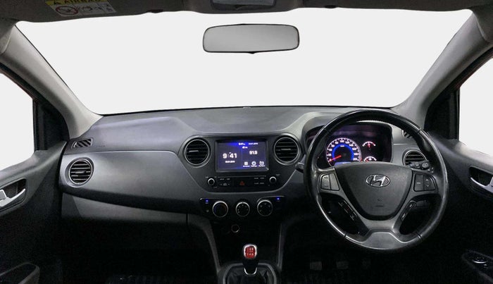 2018 Hyundai Grand i10 SPORTZ 1.2 KAPPA VTVT DUAL TONE, Petrol, Manual, 46,099 km, Dashboard