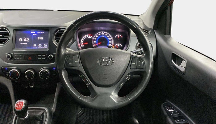 2018 Hyundai Grand i10 SPORTZ 1.2 KAPPA VTVT DUAL TONE, Petrol, Manual, 46,099 km, Steering Wheel Close Up
