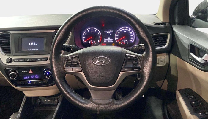 2018 Hyundai Verna 1.4 EX PETROL, Petrol, Manual, 39,193 km, Steering Wheel Close Up