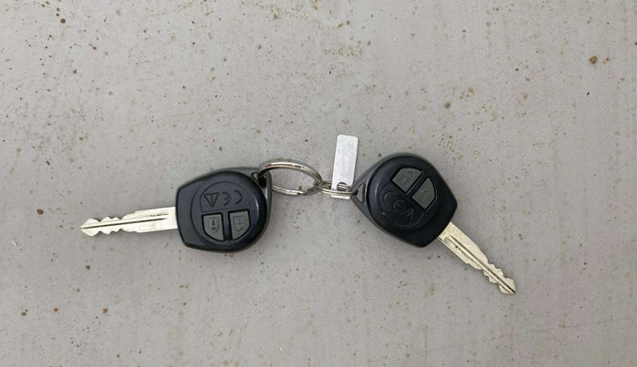 2023 Maruti BREZZA LXI, Petrol, Manual, 27,136 km, Key Close Up