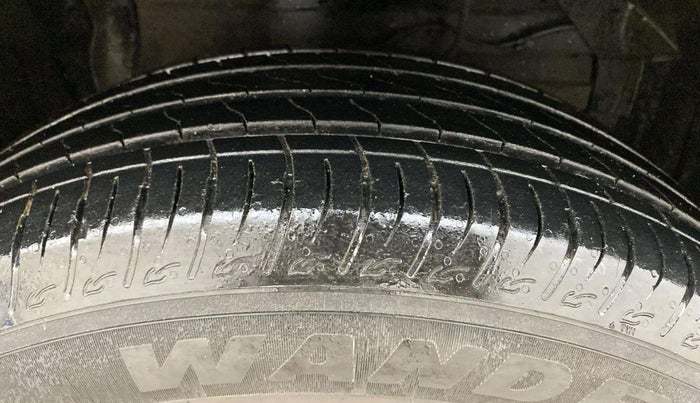 2023 Maruti BREZZA LXI, Petrol, Manual, 27,136 km, Right Front Tyre Tread