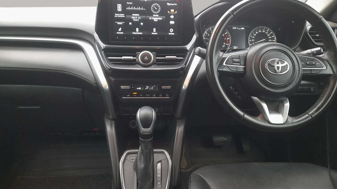 2022 Toyota URBAN CRUISER HYRYDER V AT NEO DRIVE, Petrol, Automatic, 88,472 km, Air Conditioner