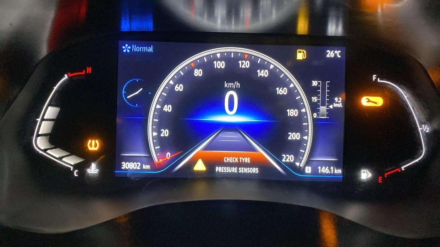 2023 Renault Kiger RXZ MT, Petrol, Manual, 30,809 km, Odometer Image