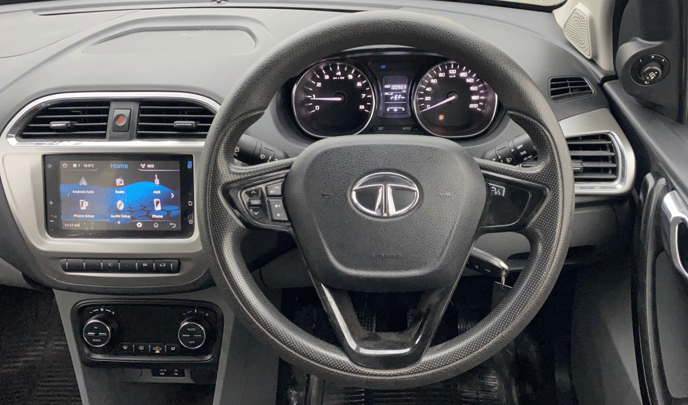 2018 Tata TIGOR XZ PLUS PETROL, Petrol, Manual, 1,00,922 km, Steering Wheel Close Up