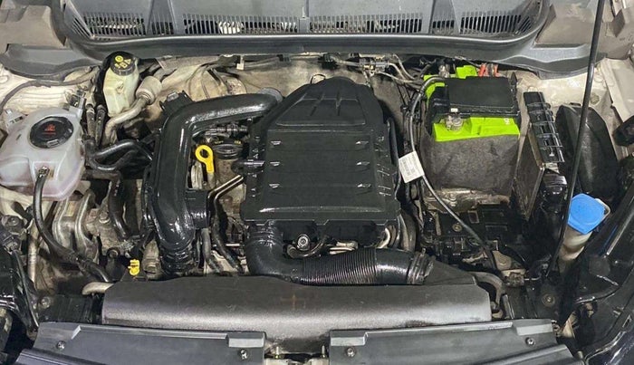 2021 Skoda KUSHAQ STYLE 1.0L TSI AT, Petrol, Automatic, 73,664 km, Open Bonet