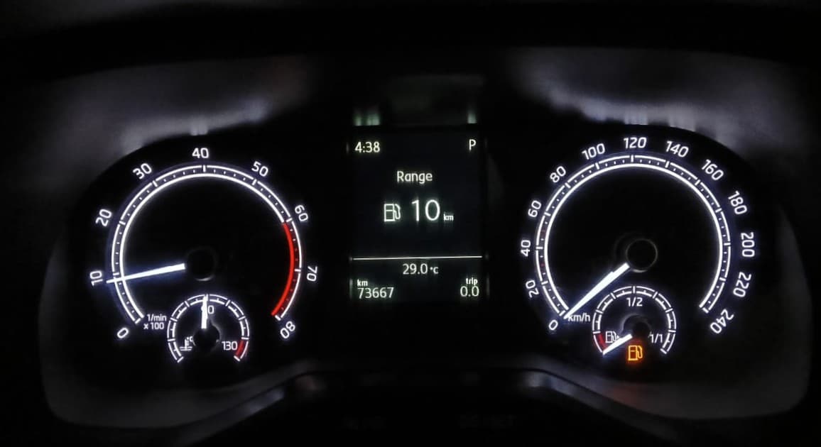 2021 Skoda KUSHAQ STYLE 1.0L TSI AT, Petrol, Automatic, 73,745 km, Odometer Image