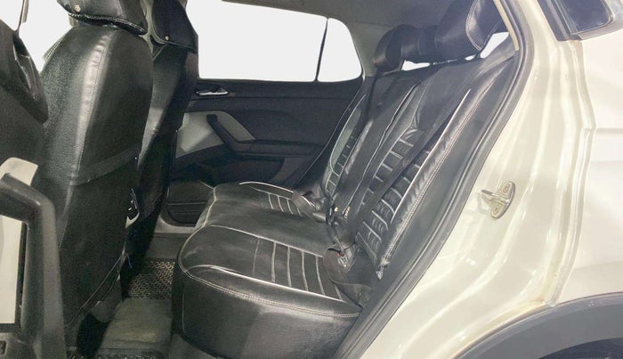 2021 Skoda KUSHAQ STYLE 1.0L TSI AT, Petrol, Automatic, 73,664 km, Right Side Rear Door Cabin