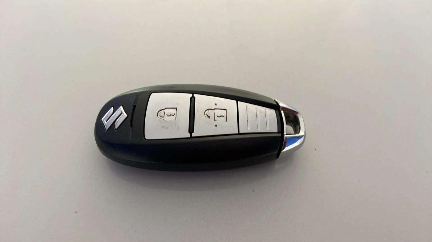 2020 Maruti Vitara Brezza ZXI, Petrol, Manual, 26,001 km, Key Close Up