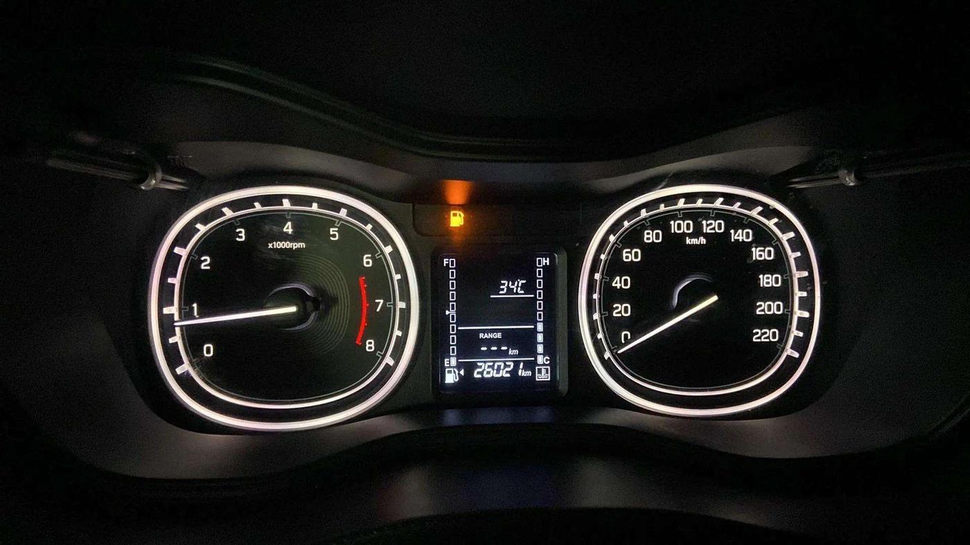 2020 Maruti Vitara Brezza ZXI, Petrol, Manual, 26,001 km, Odometer Image