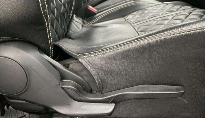 2020 Maruti Baleno ZETA PETROL 1.2, Petrol, Manual, 63,221 km, Driver Side Adjustment Panel