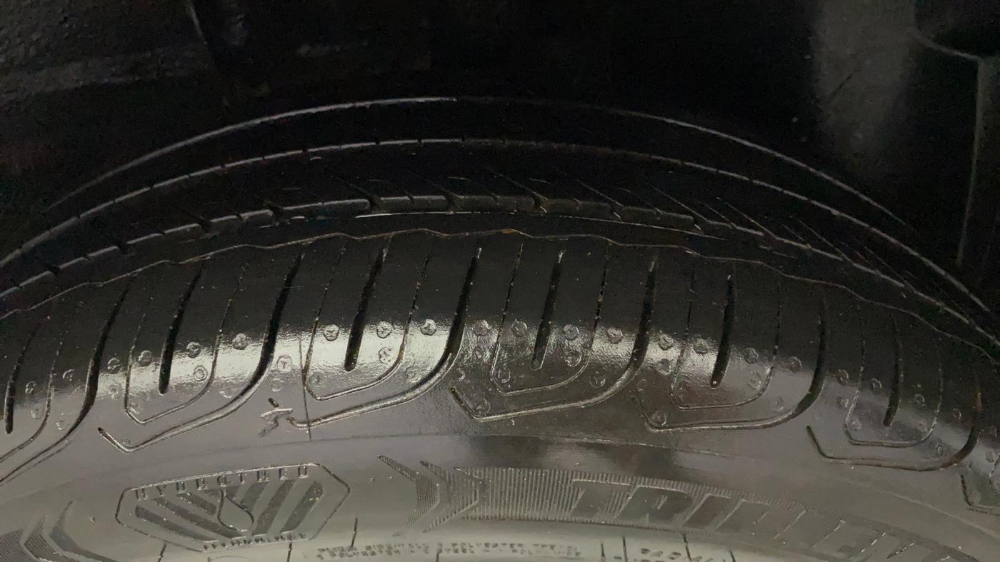 2022 Tata ALTROZ XZA, Petrol, Automatic, 10,001 km, Left Rear Tyre Tread