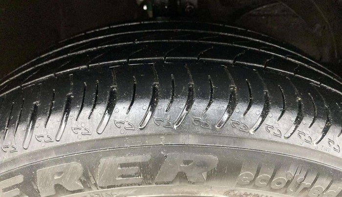 2024 Maruti XL6 ZETA CNG, CNG, Manual, 34,880 km, Right Front Tyre Tread