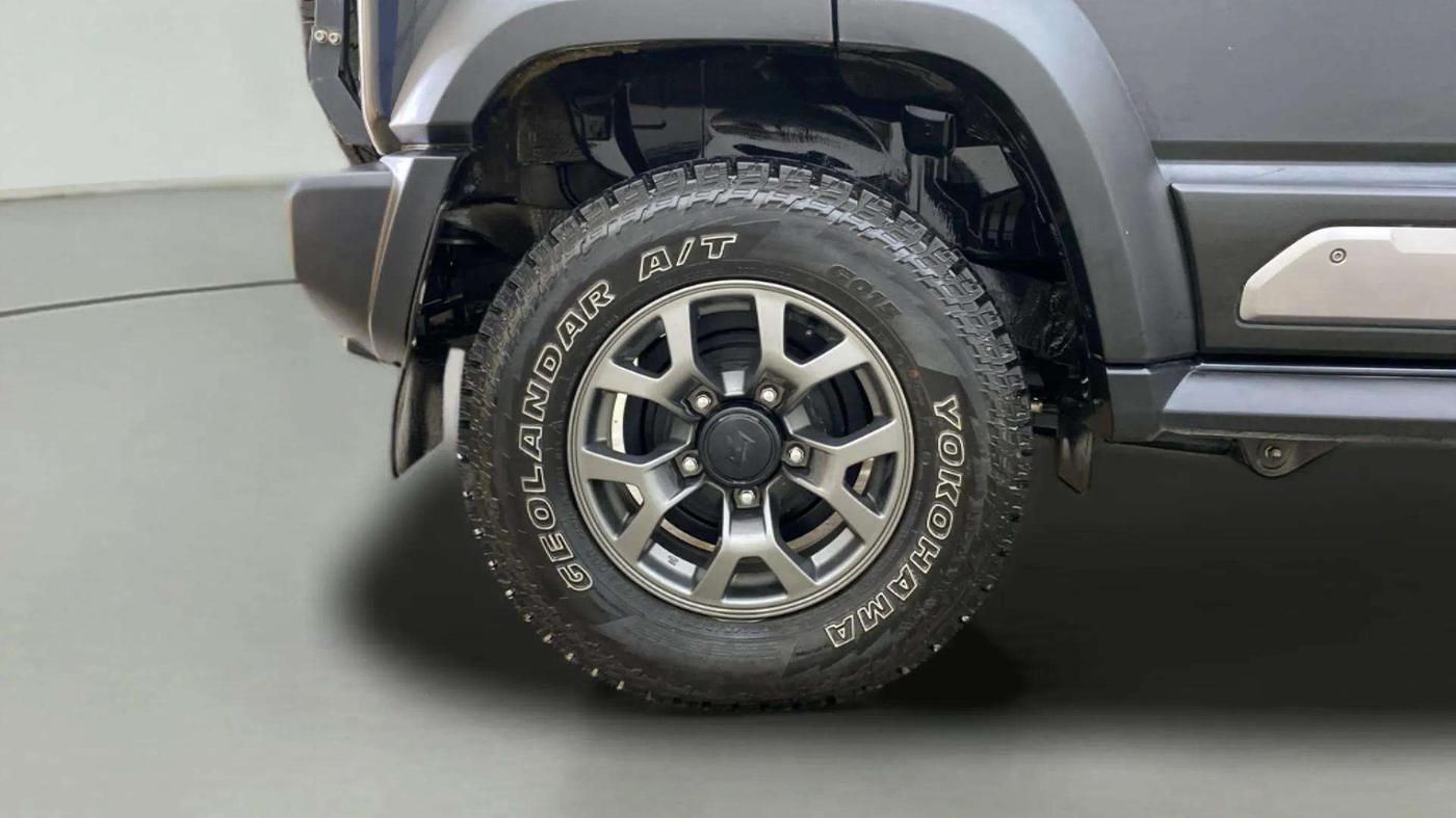 2023 Maruti JIMNY ALPHA ALL GRIP PRO AT, Petrol, Automatic, 18,795 km, Right Rear Wheel