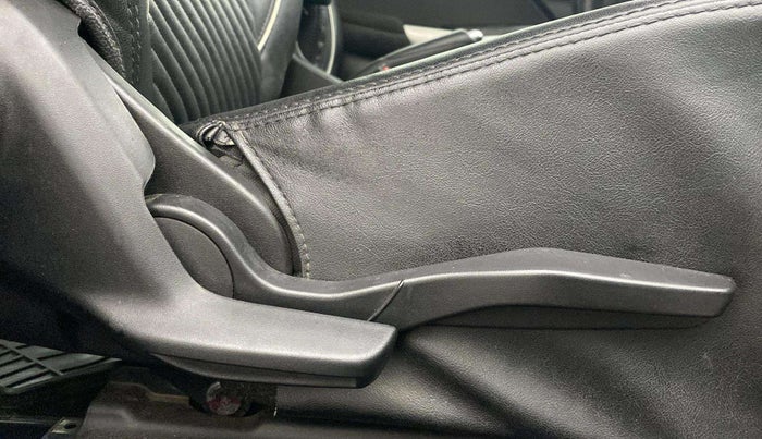 2018 Maruti Baleno ALPHA PETROL 1.2, Petrol, Manual, 70,964 km, Driver Side Adjustment Panel