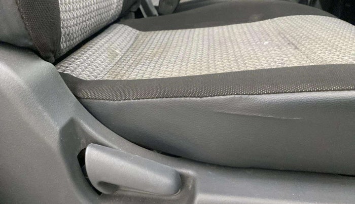 2012 Maruti Wagon R 1.0 LXI, Petrol, Manual, 1,17,472 km, Driver Side Adjustment Panel