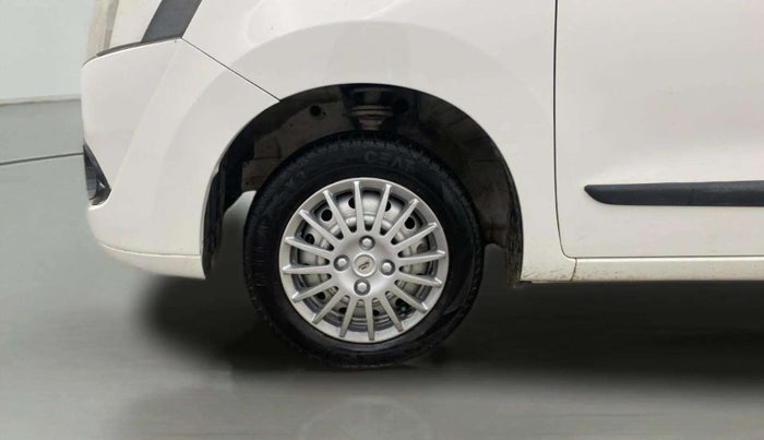 2012 Maruti Wagon R 1.0 LXI, Petrol, Manual, 1,17,472 km, Left Front Wheel