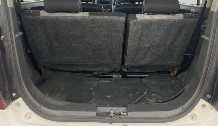 2012 Maruti Wagon R 1.0 LXI, Petrol, Manual, 1,17,472 km, Boot Inside