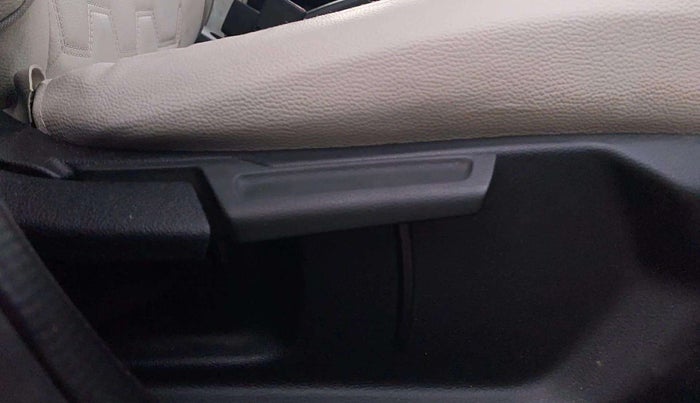 2023 Hyundai EXTER SX 1.2 MT, Petrol, Manual, 22,924 km, Driver Side Adjustment Panel