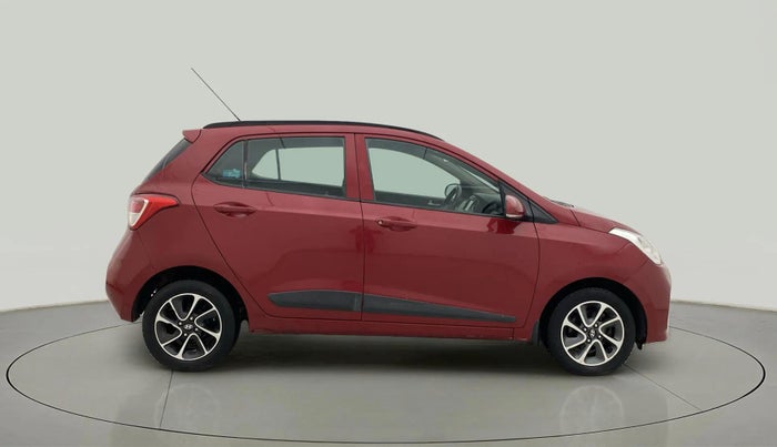 2017 Hyundai Grand i10 SPORTZ (O) AT 1.2 KAPPA VTVT, Petrol, Automatic, 32,511 km, Right Side View