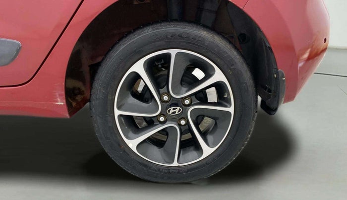2017 Hyundai Grand i10 SPORTZ (O) AT 1.2 KAPPA VTVT, Petrol, Automatic, 32,511 km, Left Rear Wheel