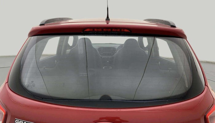 2017 Hyundai Grand i10 SPORTZ (O) AT 1.2 KAPPA VTVT, Petrol, Automatic, 32,511 km, Rear Windshield