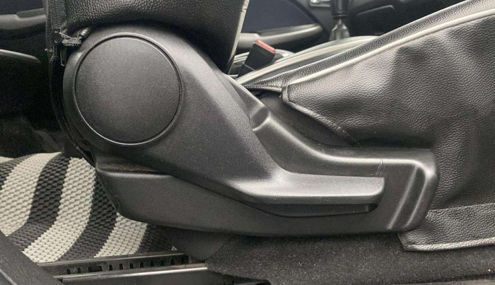 2021 Maruti Baleno DELTA PETROL 1.2, Petrol, Manual, 96,262 km, Driver Side Adjustment Panel