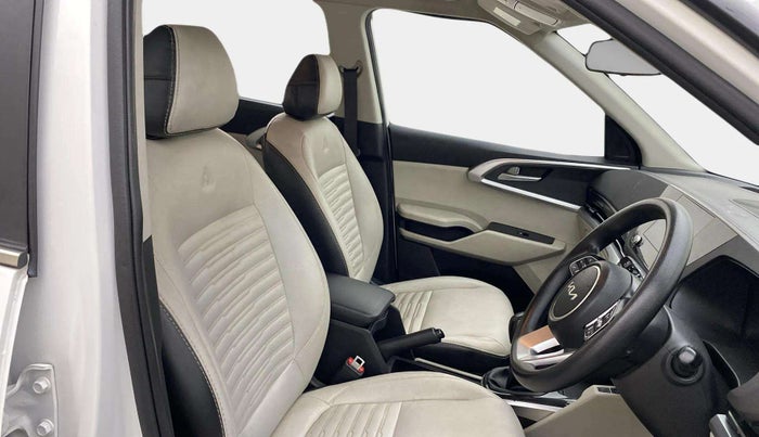 2022 KIA CARENS PRESTIGE PLUS 1.5 DIESEL 7 STR, Diesel, Manual, 53,392 km, Right Side Front Door Cabin