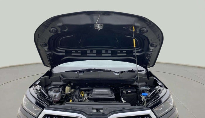2022 Skoda KUSHAQ STYLE 1.5L TSI MT, Petrol, Manual, 25,647 km, Open Bonet