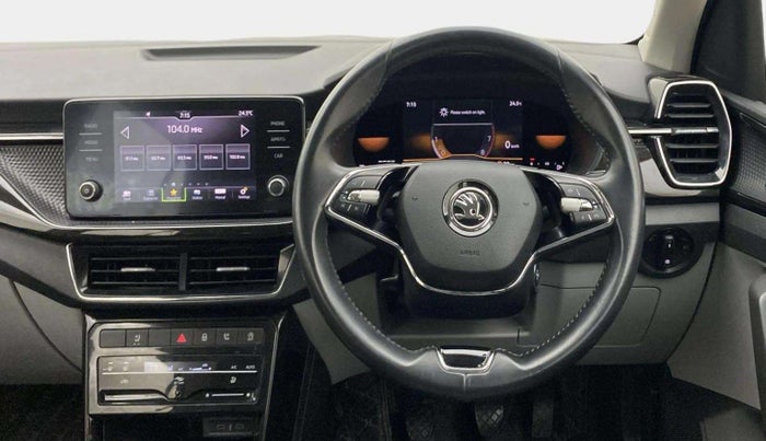 2022 Skoda KUSHAQ STYLE 1.5L TSI MT, Petrol, Manual, 25,647 km, Steering Wheel Close Up