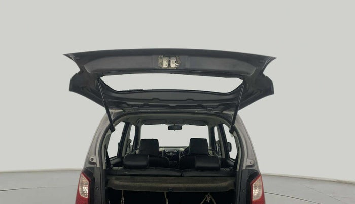2014 Maruti Wagon R 1.0 VXI, Petrol, Manual, 95,802 km, Boot Door Open