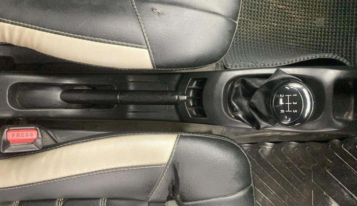 2014 Maruti Wagon R 1.0 VXI, Petrol, Manual, 95,802 km, Gear Lever