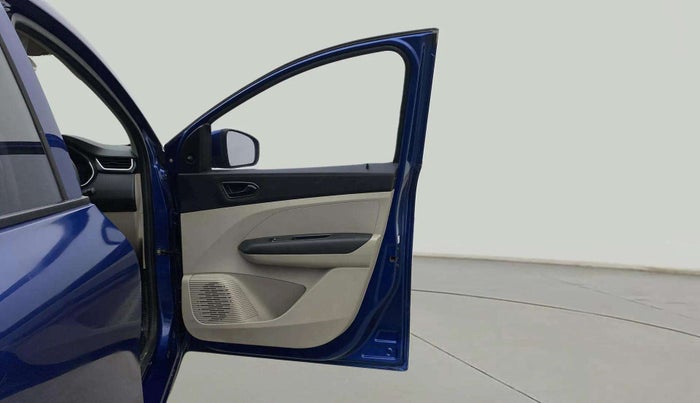 2021 Renault TRIBER RXL MT, Petrol, Manual, 48,517 km, RHS Front Door