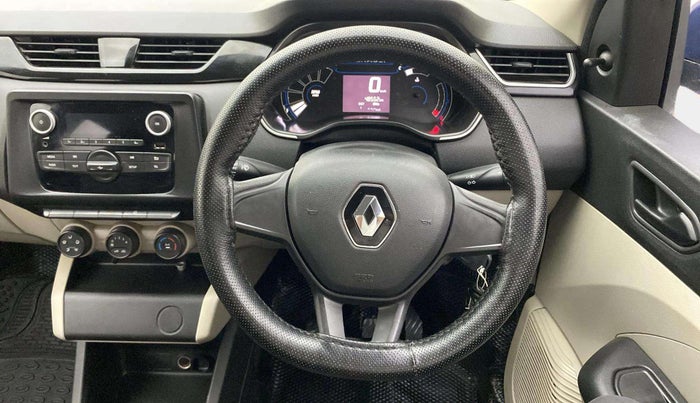 2021 Renault TRIBER RXL MT, Petrol, Manual, 48,517 km, Steering Wheel Close Up