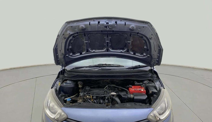 2012 Hyundai i20 MAGNA 1.2, Petrol, Manual, 1,47,671 km, Open Bonet