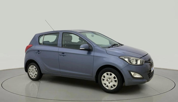 2012 Hyundai i20 MAGNA 1.2, Petrol, Manual, 1,47,671 km, Right Front Diagonal