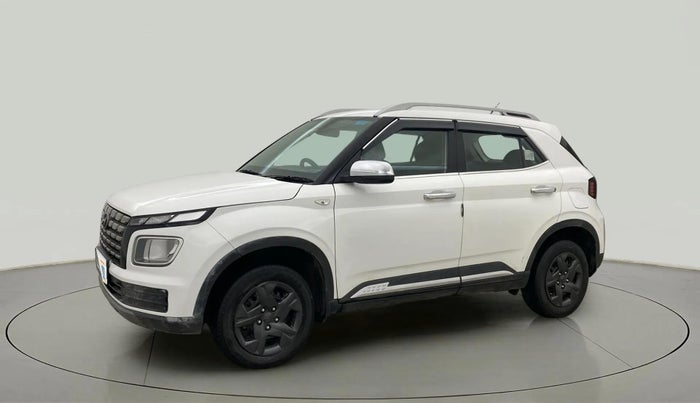 2023 Hyundai VENUE E 1.2, Petrol, Manual, 22,046 km, Left Front Diagonal
